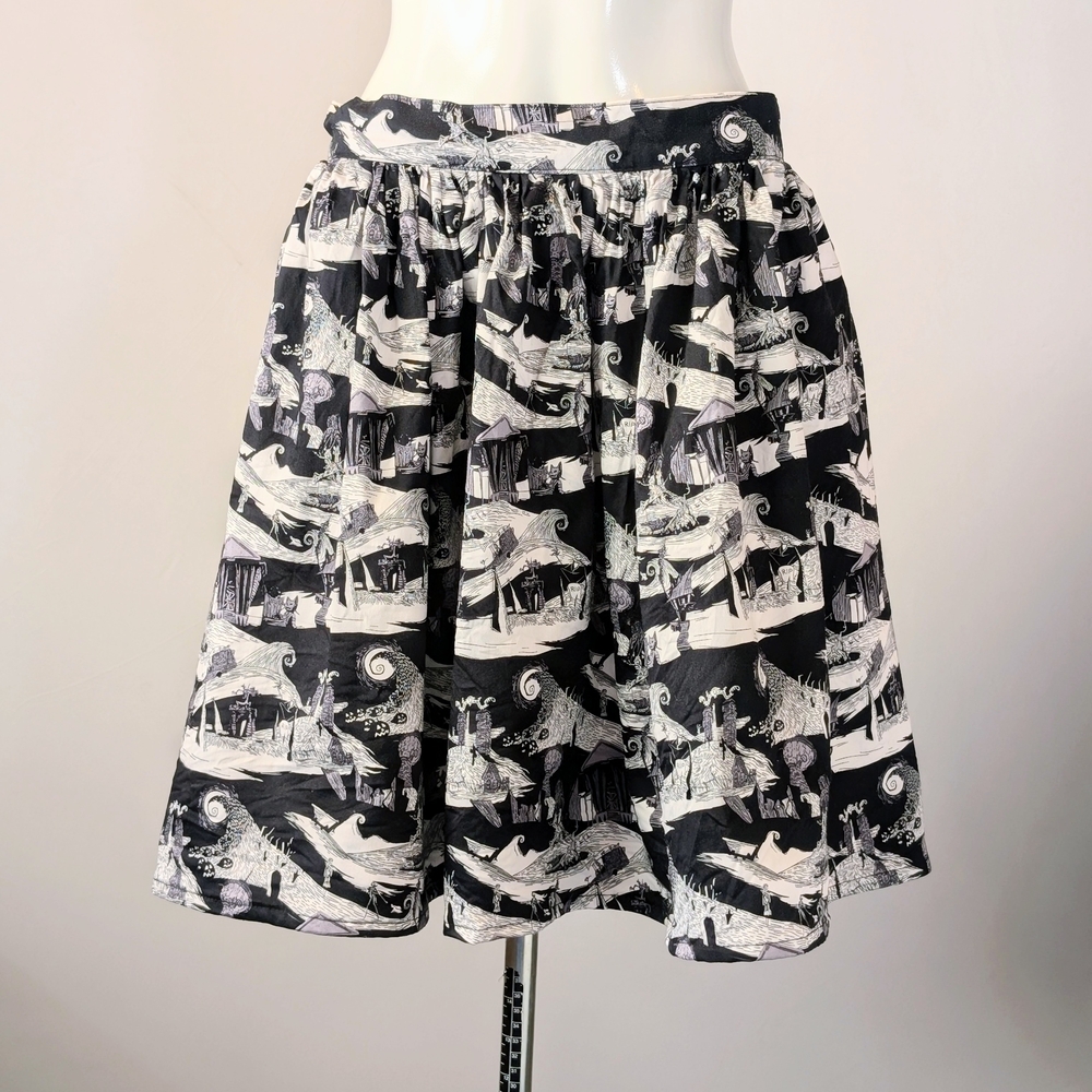Disney The Nightmare Before Christmas Pleated Skirt Blackand White Size Large